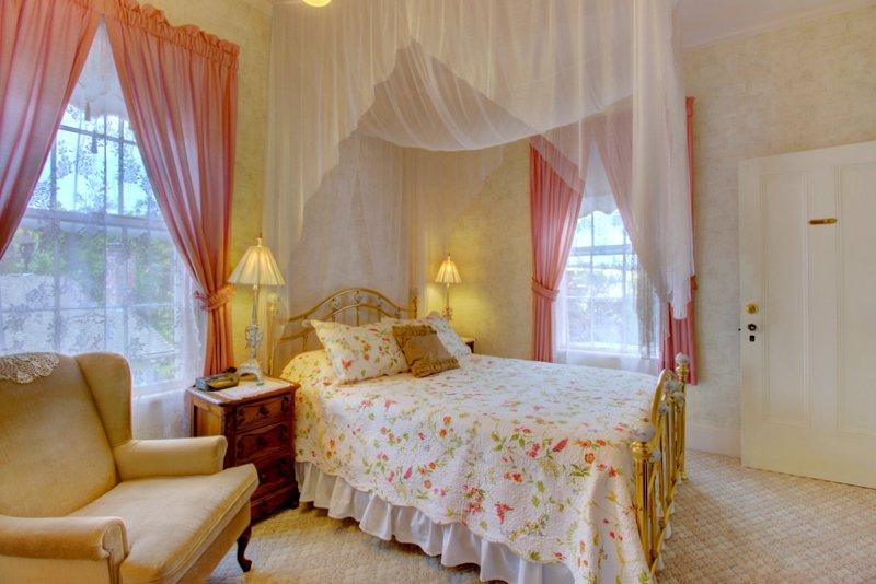 Bybee'S Historic Inn Джексонвилл Экстерьер фото